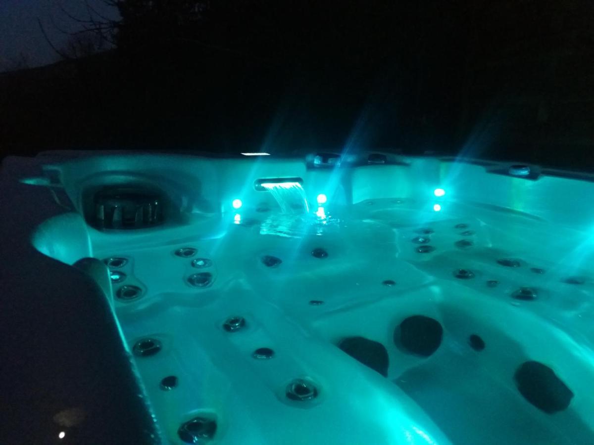 L'Horizon & Spa La Burbanche 外观 照片
